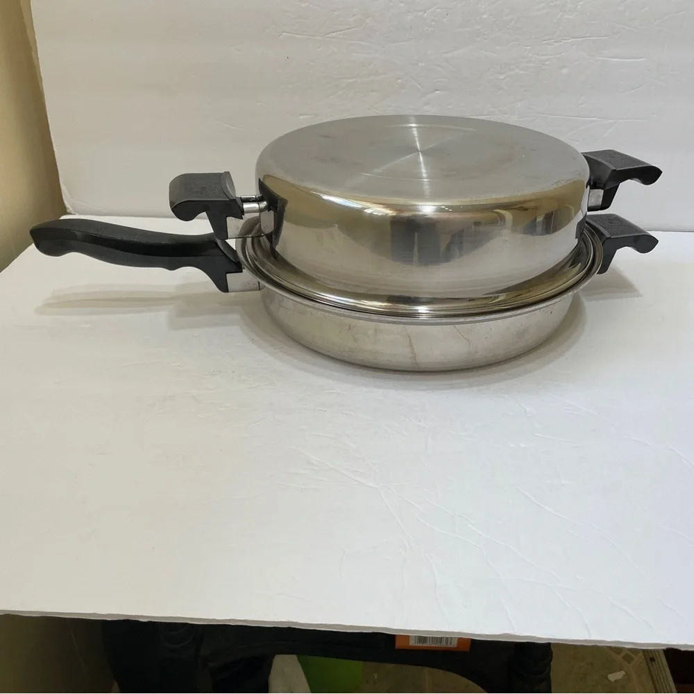 VINTAGE NEW ERA‎ STAINLESS STEEL SKILLET WITH LID AND EGG POACHER